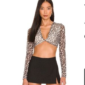 Leopard top